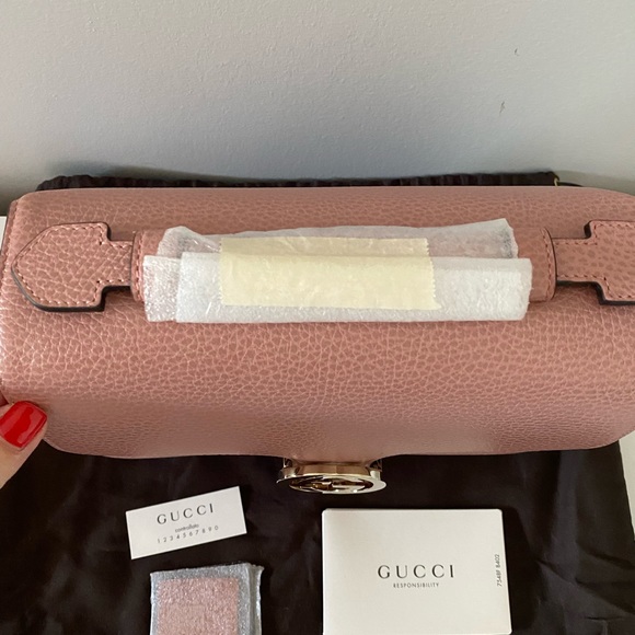 ❌SOLD❌Brand new 🔥Gucci Interlocking - Picture 2 of 9